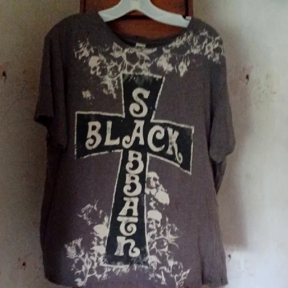 Magnolia Pearl Black Sabbath Tee; EUC - Picture 1 of 6